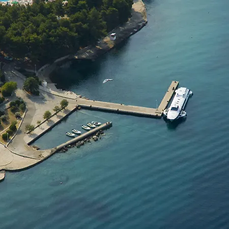 Hotel Places Hvar By Valamar 3*