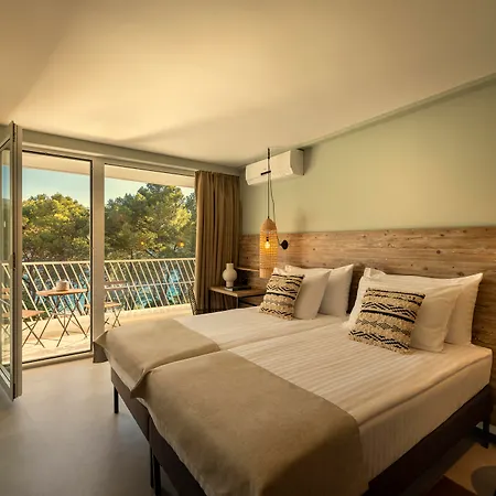 Places Hvar By Valamar 3*