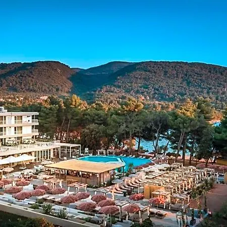 Places Hvar By Valamar מלון סטארי גראד