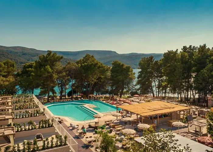 فندق Places Hvar By Valamar ستاري غراد