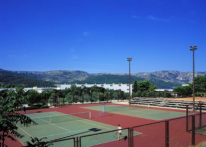 Places Hvar By Valamar Hotel 3*