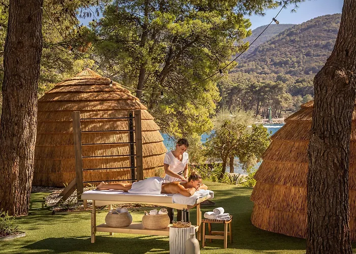 Places Hvar By Valamar 3*