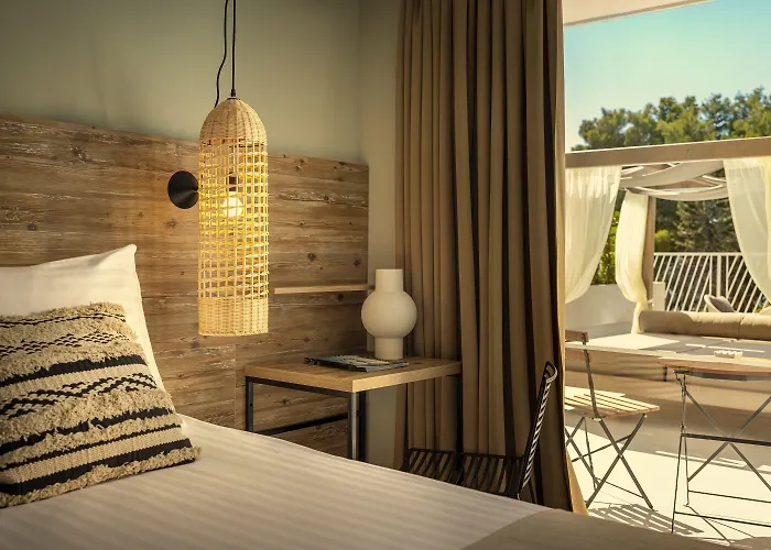 Hotel Places Hvar By Valamar