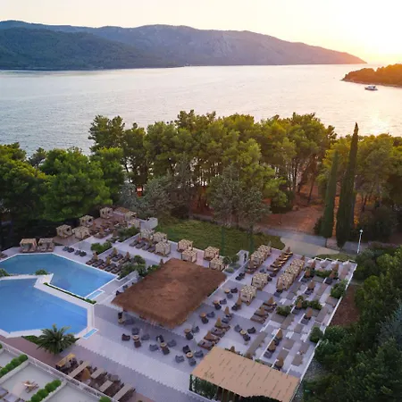 Hotel Places Hvar By Valamar 3*