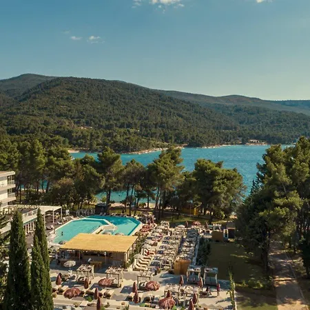 Hotel Places Hvar By Valamar 3*