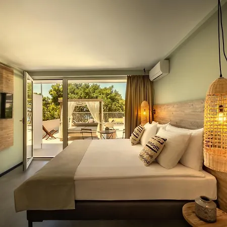 Places Hvar By Valamar Hotel 3*